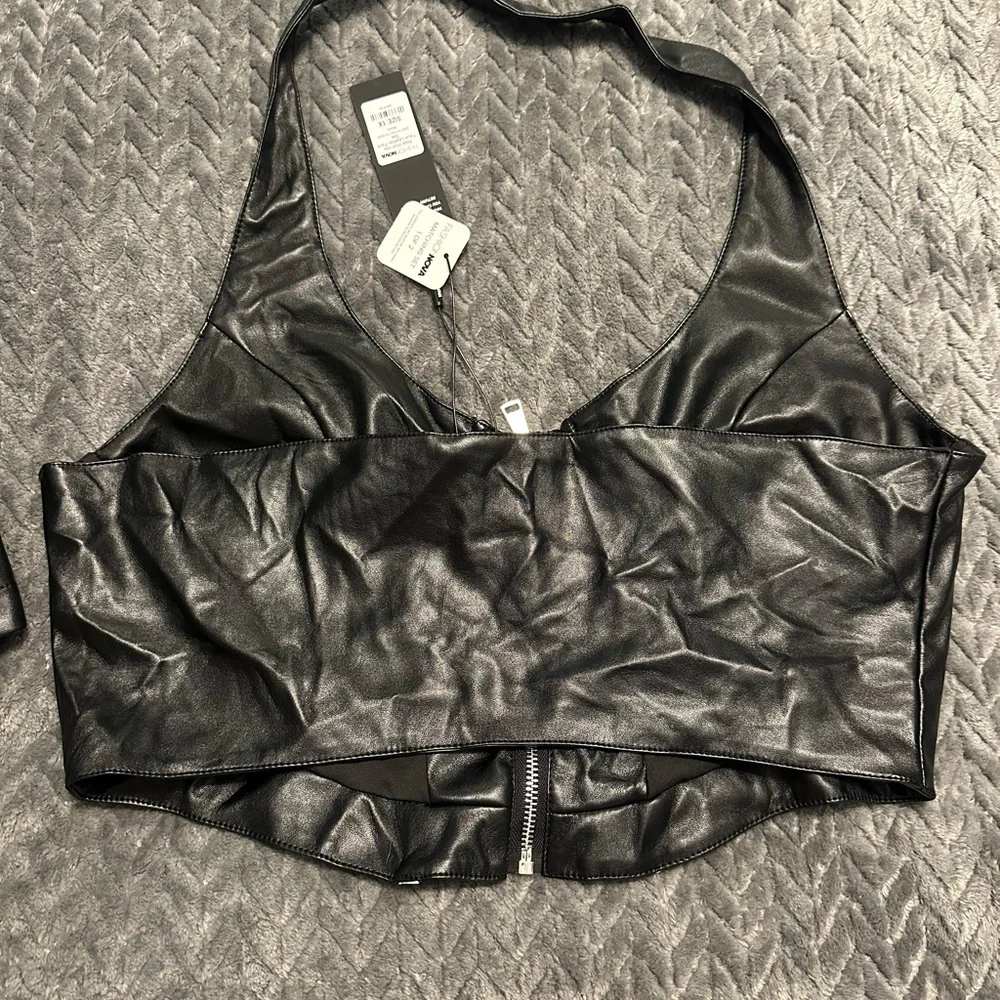 Fashion Nova Black and Silver Flare Pants - Picture 5 of 7